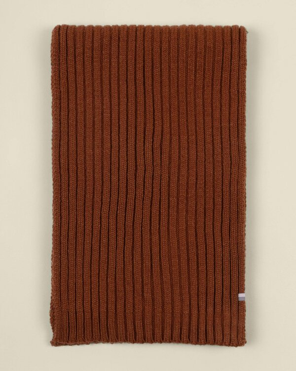 Larsson & Co Daven – Rust Ribbed Knit Beanie & Scarf Box
