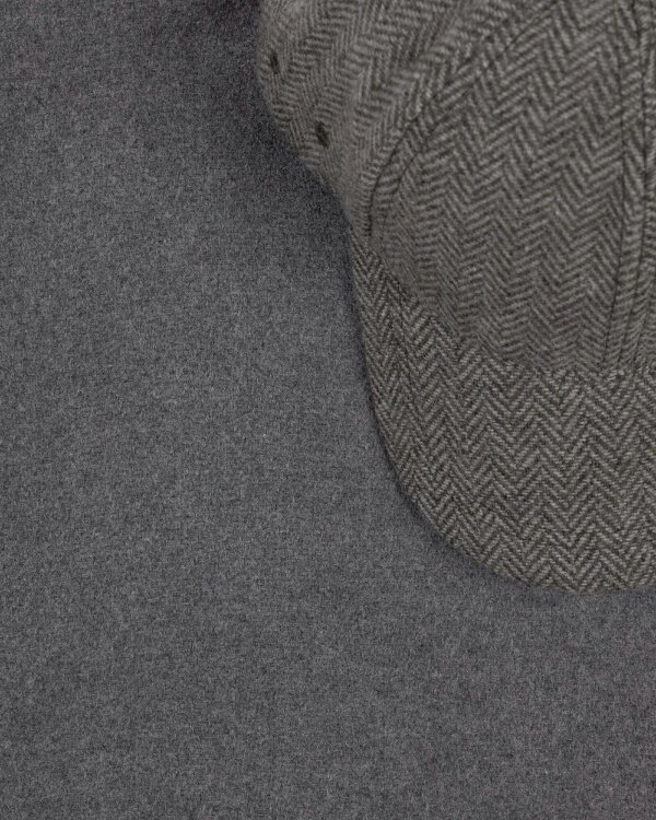 Steel & Jelly Barford – Grey Herringbone Cap and Scarf Set