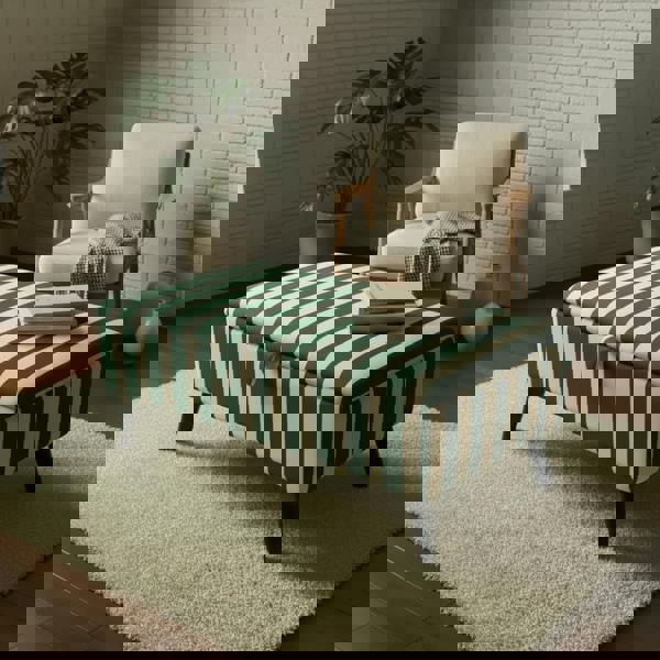 Artistic pattern bedroom bench ideal for blankets and bedding storage