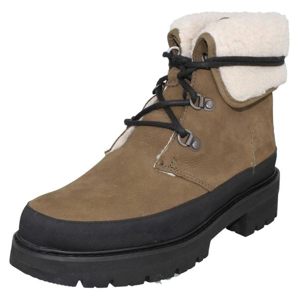 Clarks Ladies Clarks Warm Lined Classic Biker Boots Orianna Turn