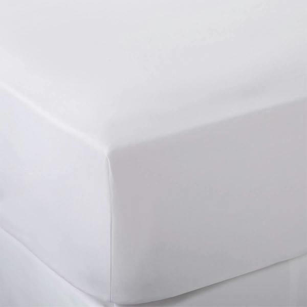 White 400 Thread Count Egyptian Cotton Fitted Sheet Multipacks styled in a bedroom | Soak and Sleep
