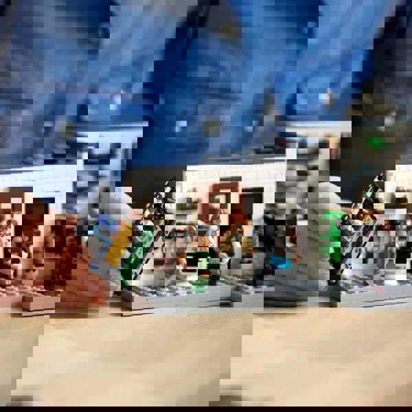 LEGO LEGO LEGO Icons Creator Queer Eye The Loft Fab5 (10291)