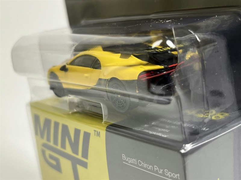 Mini GT Bugatti Chiron Our Sport Yellow LHD 1:64 Scale Mini GT MGT00428MJ