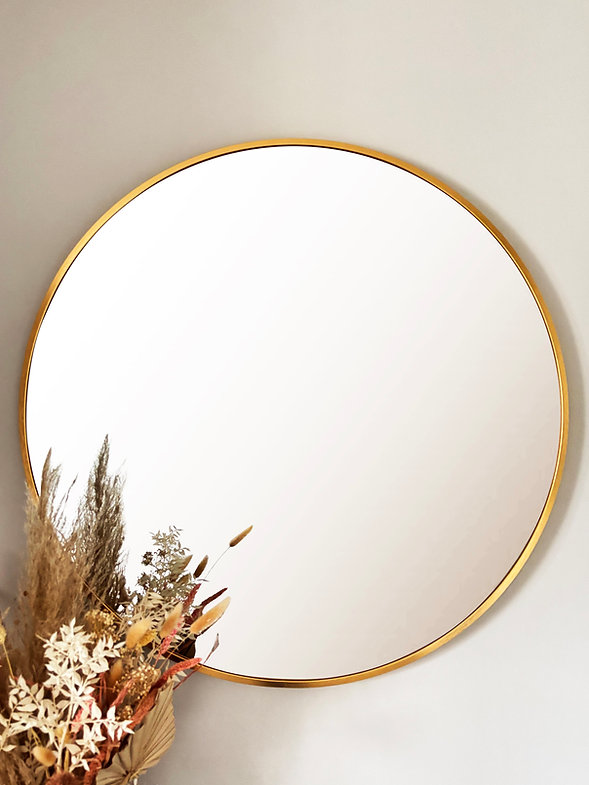 Downton Interiors Gold Round Modern Metal Frame Wall Mirror - 80cm