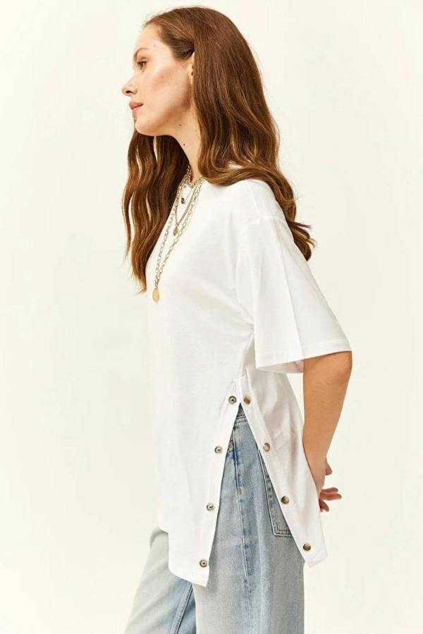 Hoxton Gal 100% Cotton T-Shirt with Side Buttons