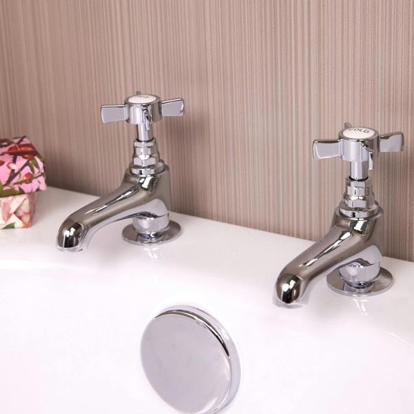 Flode Skuleberget Traditional Bath Taps - Polished Chrome Finish