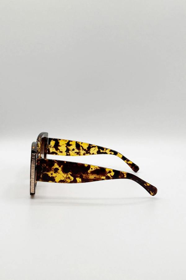 SVNX Oversized Square Sunglasses in Tortoiseshell