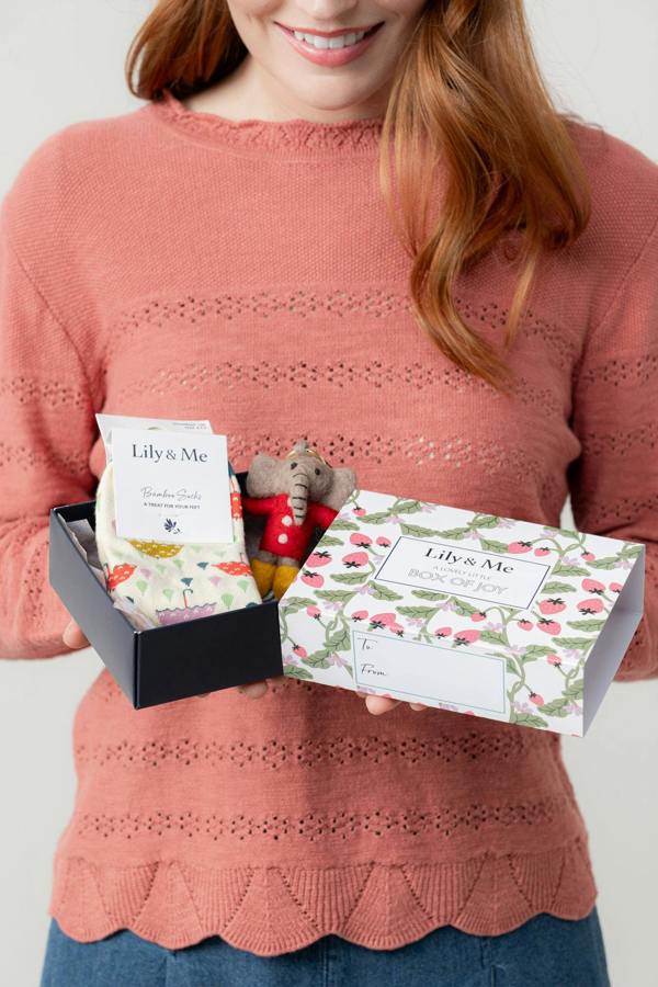 Elodie Elephant Trainer Socks And Decoration Giftbox