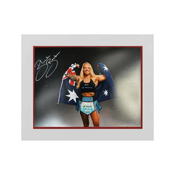 Ebanie Bridges Signed 16x12 Image Deluxe Mount