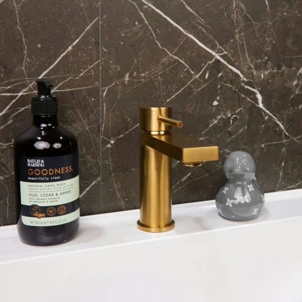 Flode Eslov | Mono Basin Mixer Tap | Brushed Brass