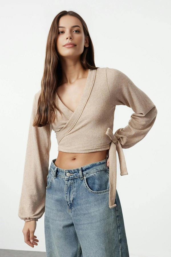 WOVCOR Soft Tie Detail Long Sleeve Knitted Blouse