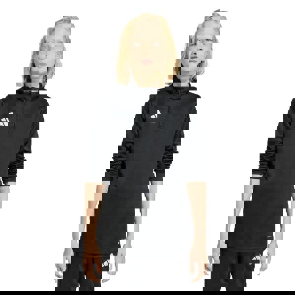 696fc555e57842b0b2483680e3dba074