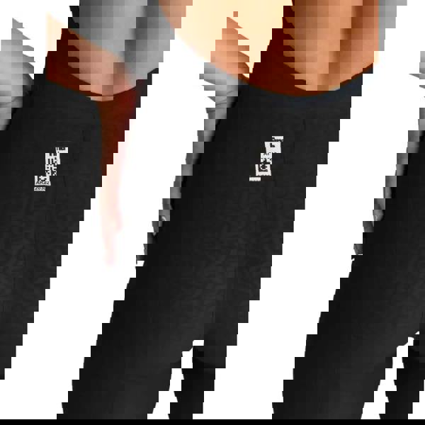 Black Arena Powerskin Carbon Glide Kneeskin with geometric leggings