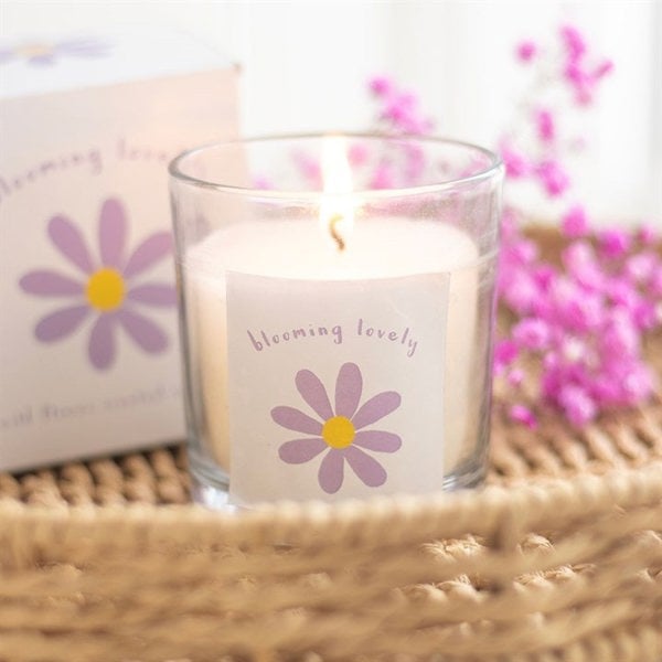 Serano Blooming Lovely Daisy Wildflower Candle
