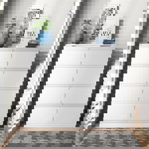 Carlton 8 Drawer Cabinet in Matt White