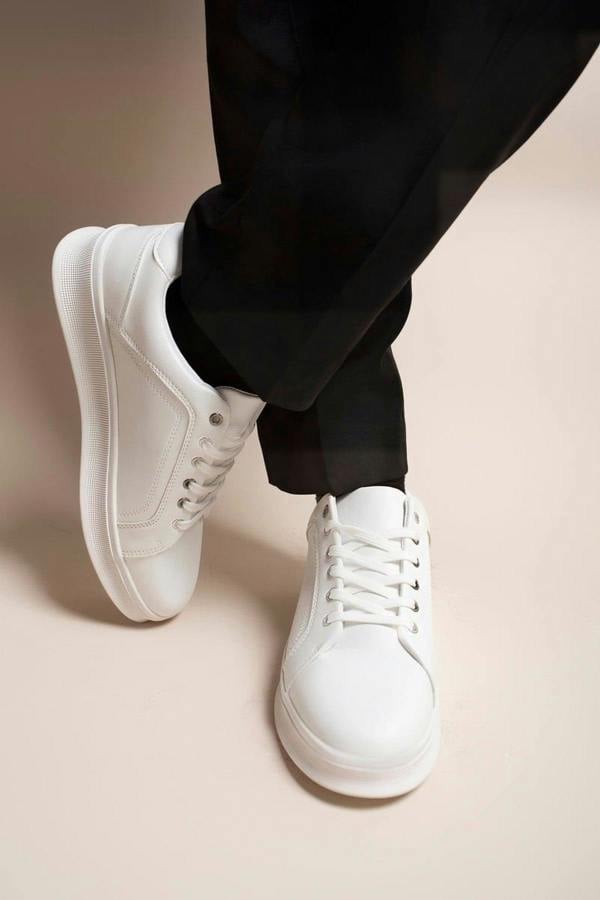 Noah Low Top Faux Leather Lace Up Trainers For Men - White