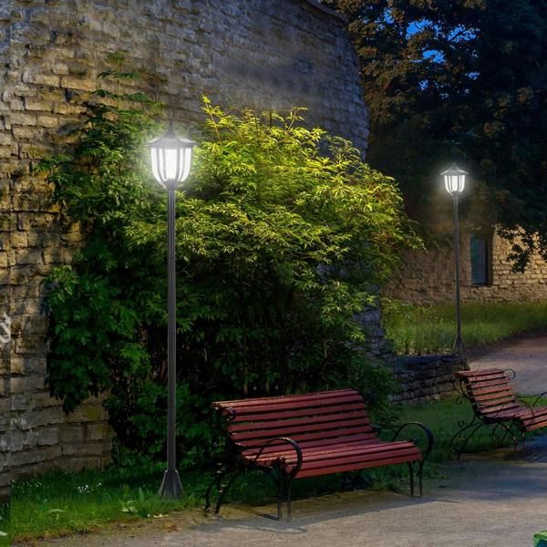 Outdoor Lamp Post