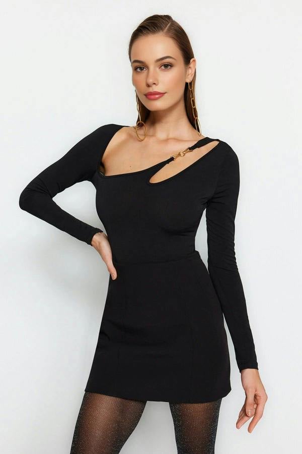 WOVCOR Fitted Knit Bodysuit with Accessories Detail