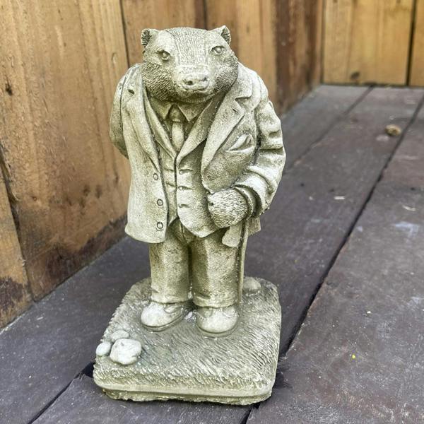 SPA Stone Cast Mr. Badger Garden Sculpture Ornaments