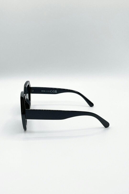 SVNX Oversized Rounded Angular Sunglasses In Black