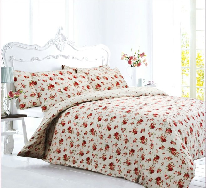 Velosso Romantic Vintage Floral Duvet Cover Set With Matching Pillowcases, Shabby Chic Bedroom Decor, Button Enclosure