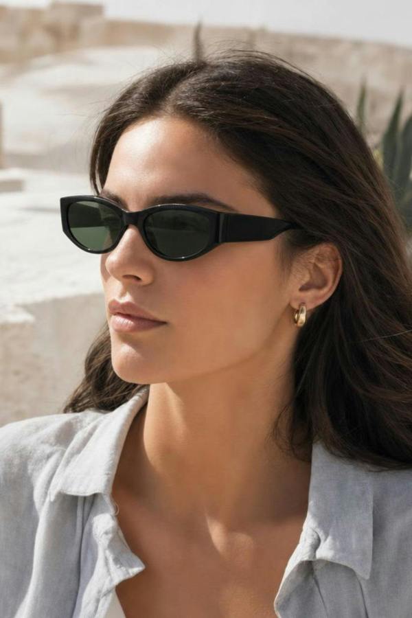SVNX Racer Wrap Around Sunglasses In Black