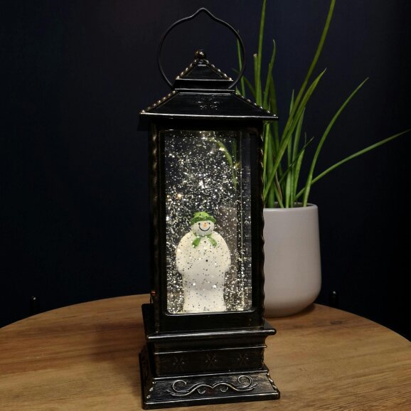 Samuel Alexander 28cm Dual Power LED Christmas Glitter Water Spinner Rustic Lantern The Snowman & The Snow dog™ Scene