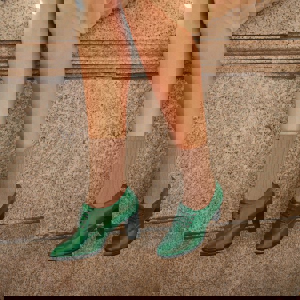 Embassy London Roulette - Green - Women's leather heeled oxford lace-up