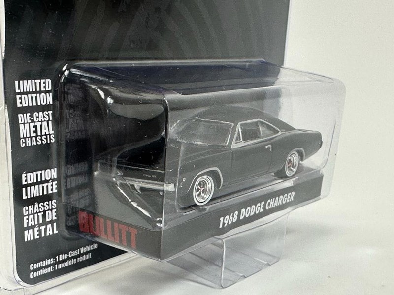 Greenlight Bullitt 1968 Dodge Charger Black 1:64 Scale 44741