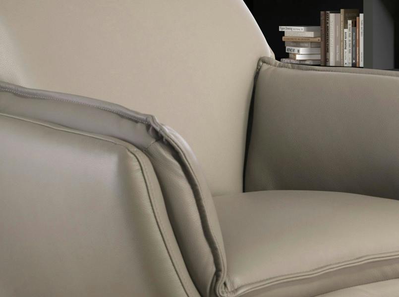Angel Cerdá Dark grey leather swivel armchair 5125