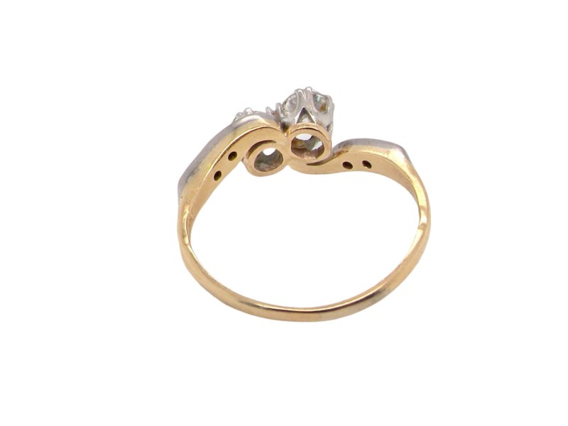 Vintage Tom A vintage Toi Et Moi Diamond Ring