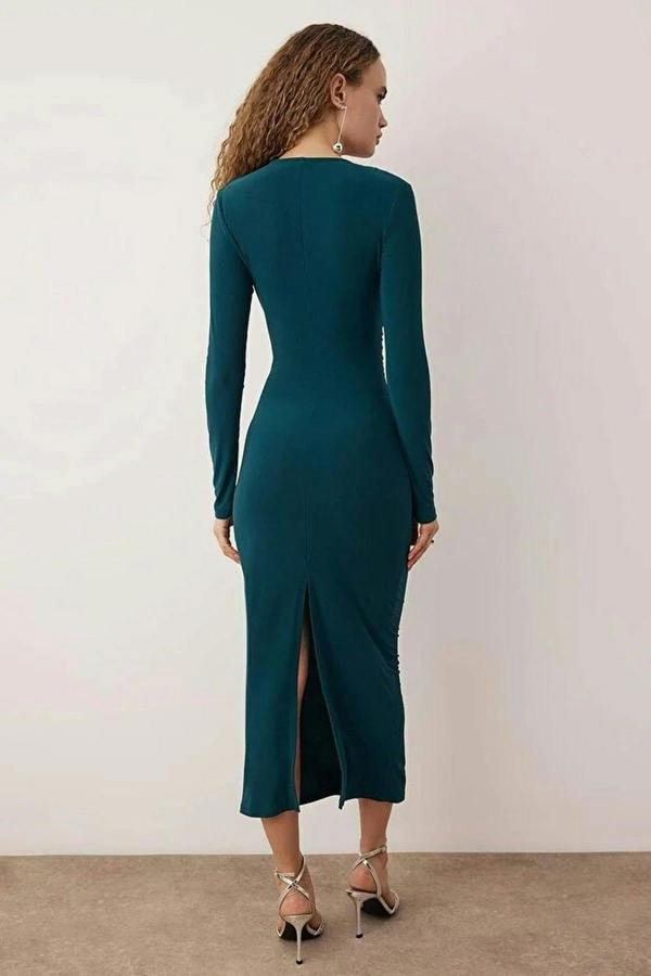 WOVCOR Elegant V-Neck Knit Dress