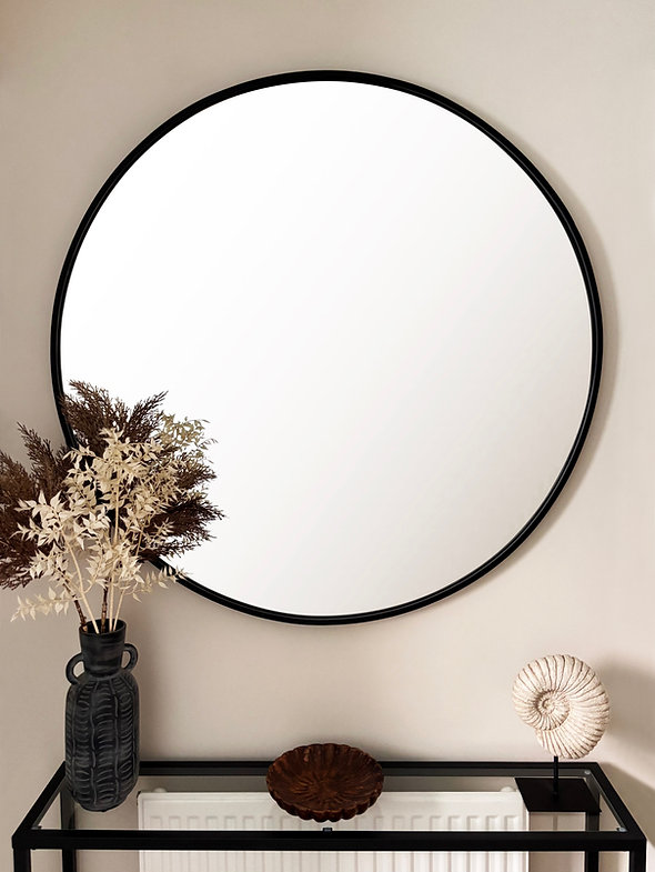 Downton Interiors Black Round Modern Metal Frame Wall Mirror - 80cm