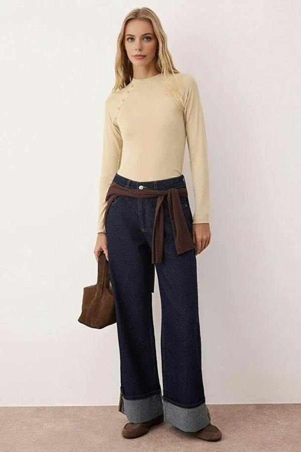 WOVCOR Stand Collar Knit Blouse with Button Detail