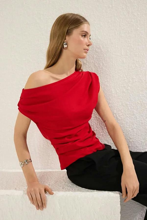 Hoxton Gal Draped, Gathered Detail Knit Blouse with Asymmetric Neckline