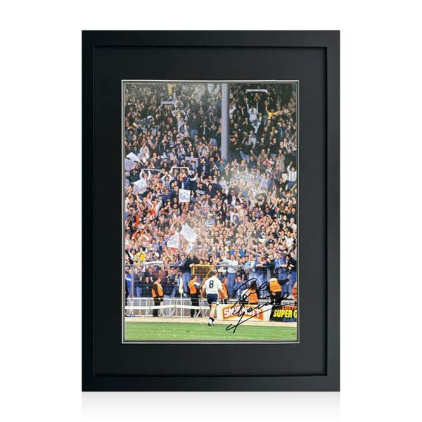 Paul Gascoigne Signed Tottenham Hotspur Image Deluxe Mount Frame