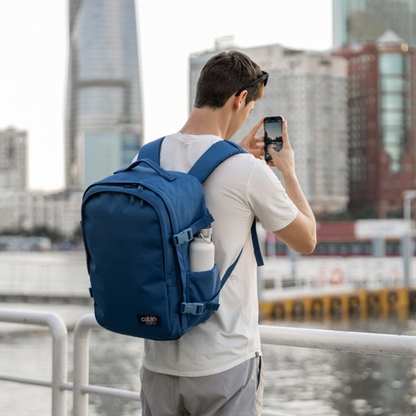 CabinZero Classic Pro Backpack 32L