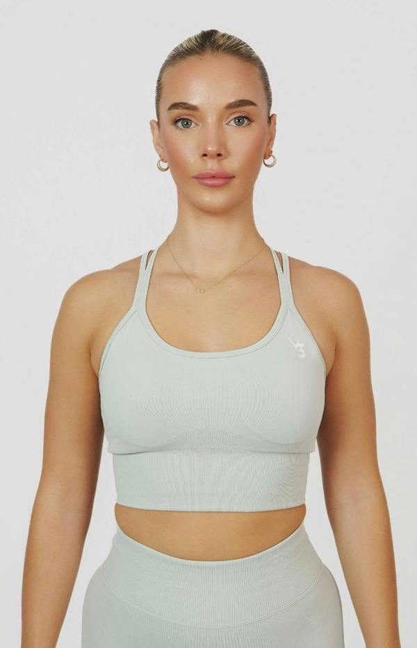 V3 Apparel Form Seamless Scrunch Sports Bra, Leggings & Shorts Set - Light Grey