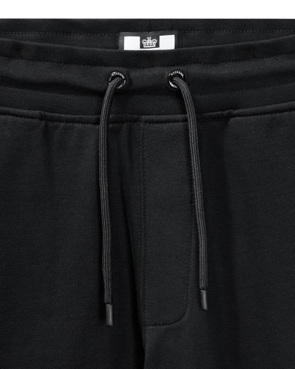 WEEKEND OFFENDER Hawkins Jogger Shorts - Black