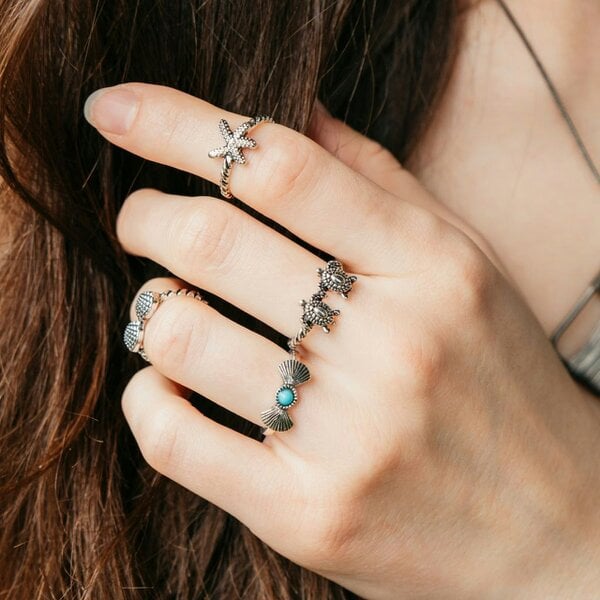 The Colourful Aura 4 Piece Stackable Bohemian Starfish Turtle Beach Midi Retro Rings