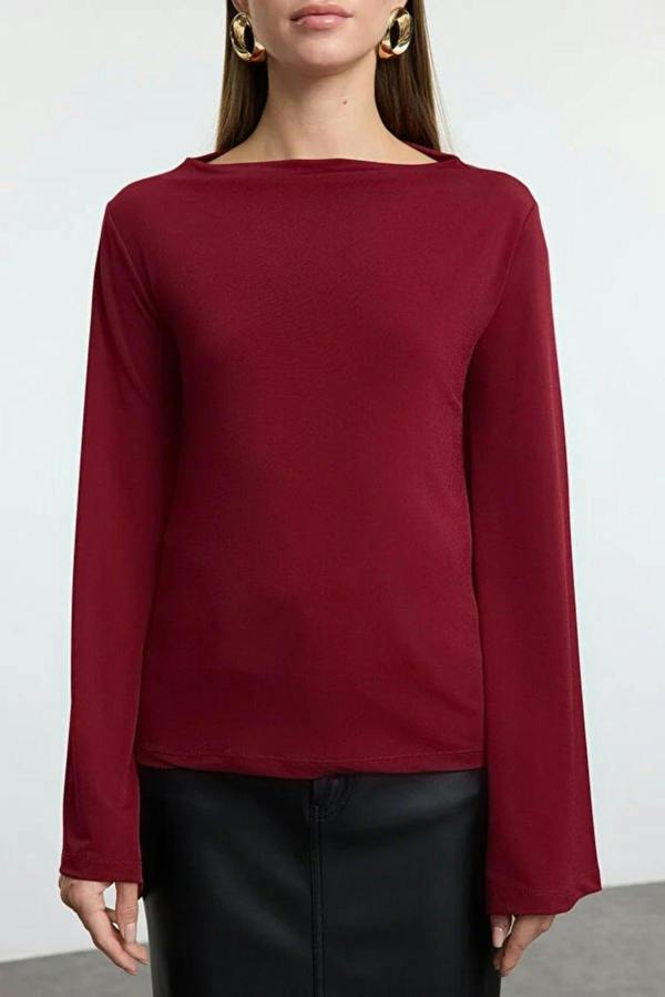 WOVCOR Relaxed Spanish Sleeve Flexible Knit Blouse
