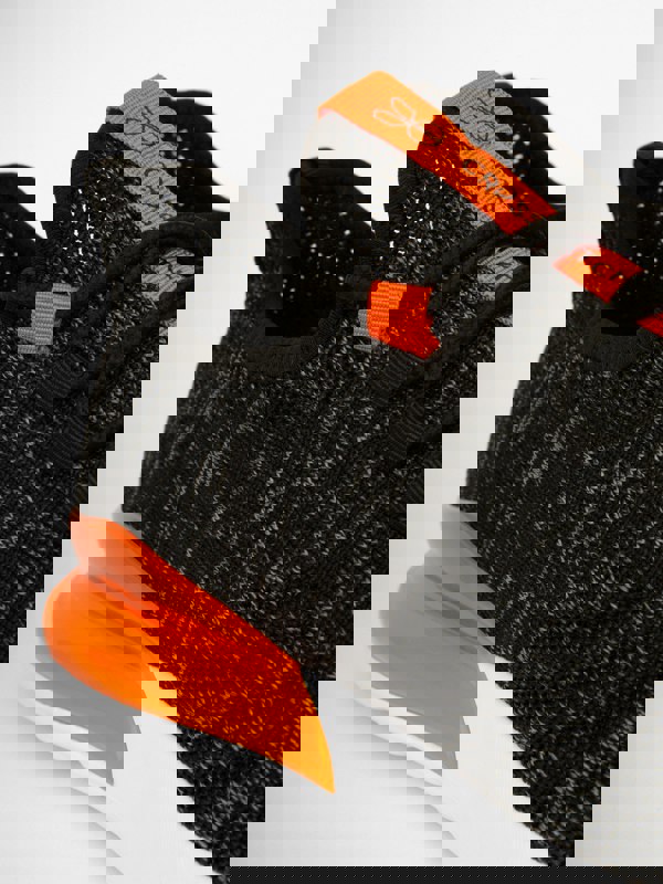 Crosshatch Smitlay MVE Trainers Black/Orange