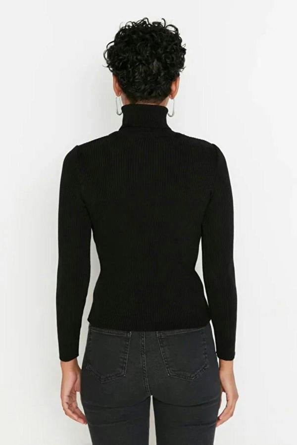 WOVCOR Basic Turtleneck Knit Sweater