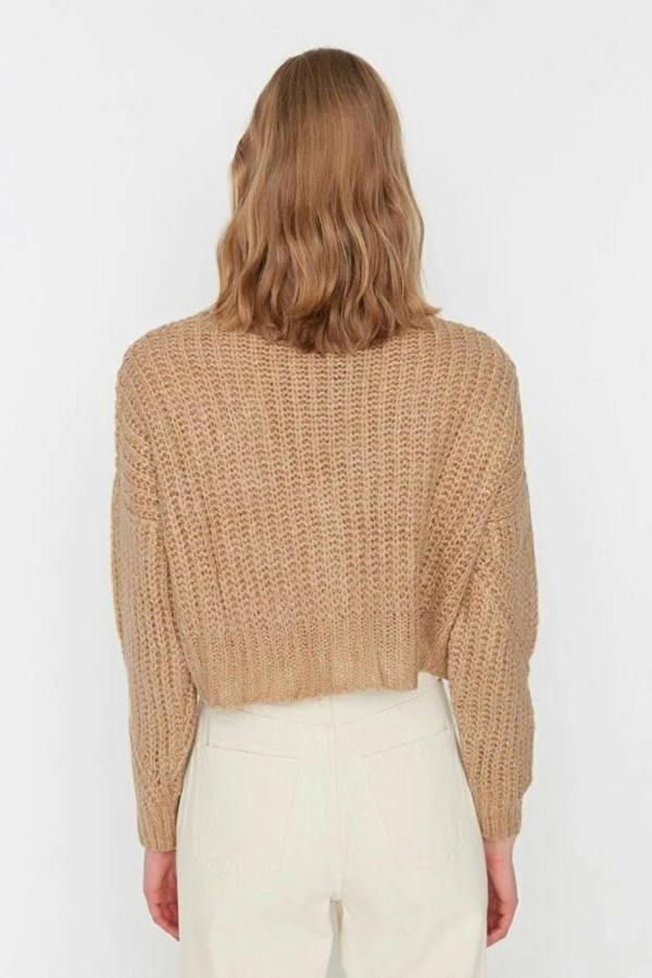 WOVCOR Soft Textured Crop Knit Cardigan