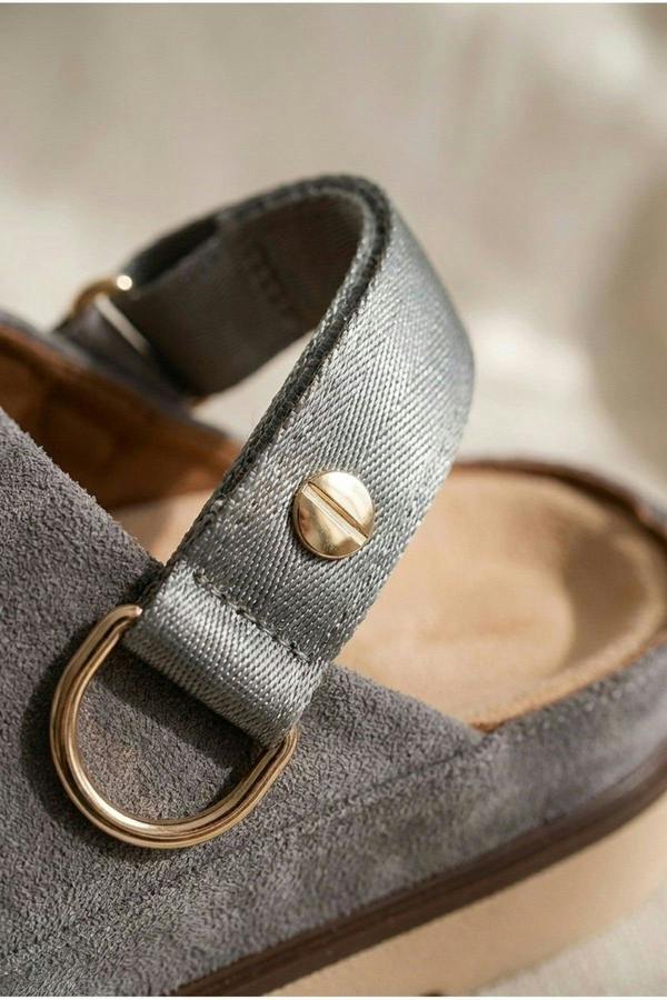 Tara Womens Suede Convertible Slingback Clogs - Grey