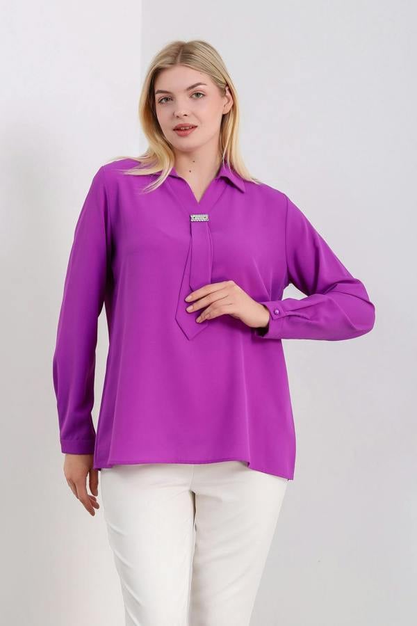 Hoxton Gal Oversized Long Sleeves Shirt Collar Blouse Top with Brooch Detail in Purple