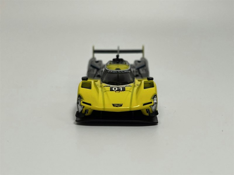 Mini GT Cadillac V series R #01 2023 IMSA Daytona 24 hrs Cadillac Racing 1:64 Mini GT MGT00708L