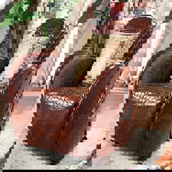 Saddle Chair And Footstool, Loft Style, Oil Wax Leather-Weilai Concept-Weilai Concept