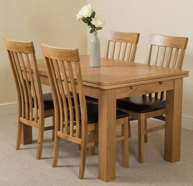 That's Furniture Richmond Medium Oak Extendable Dining Table with Harvard Oak Chairs