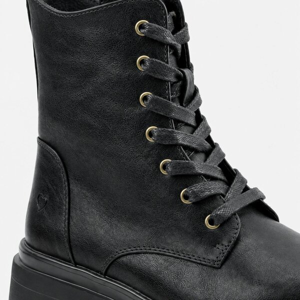 Heavenly Feet KRISSY2 Ankle Boots   in  Black